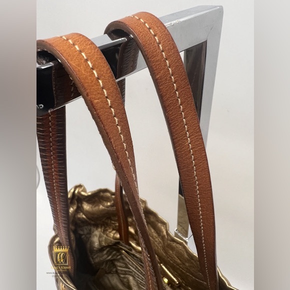 Prada Metallic tote - Picture 12 of 16